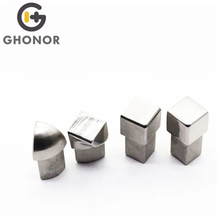 Kovové koncovky lemov dlaždíc